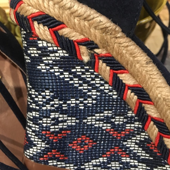 Lace up CABI wedge sandal espadrilles southwestern - Picture 6 of 7